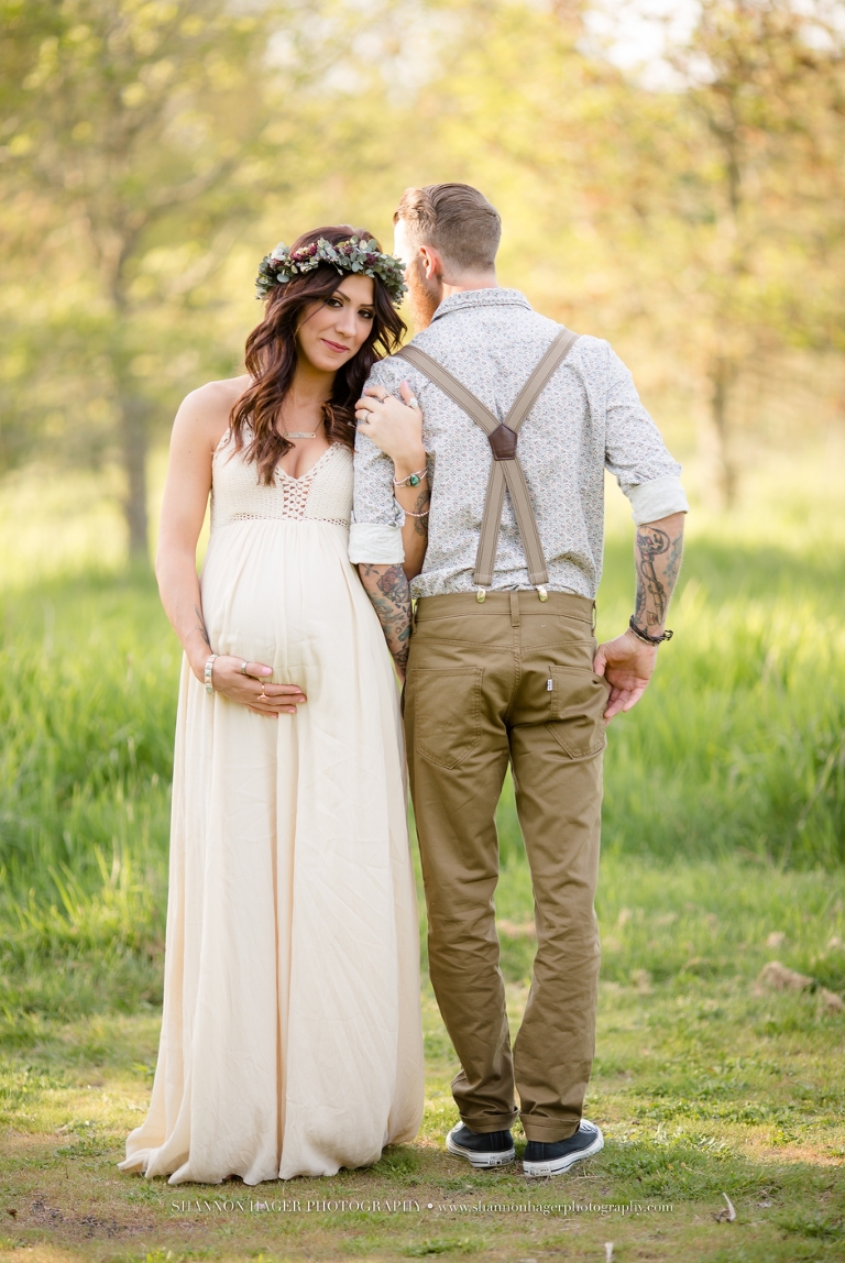 Maternity Photographer Portland | Outdoor Boho Maternity Session