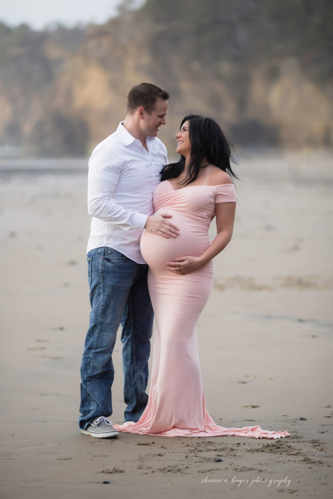 Portland Oregon Maternity Photographer Portland And Oregon Coast Maternity Newborn