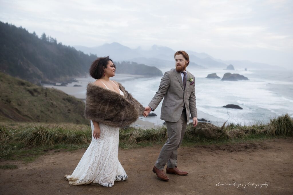 cannon beach photographer weddings and elopements