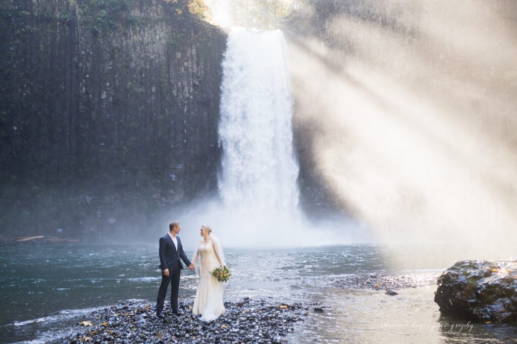 abiqua falls oregon elopement
