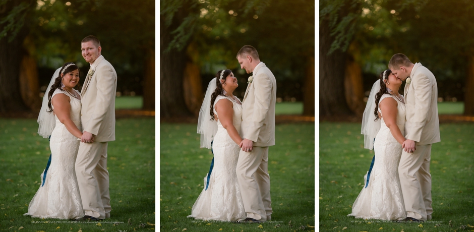 wedding photography portland, small wedding outside, yellow gold farm salem