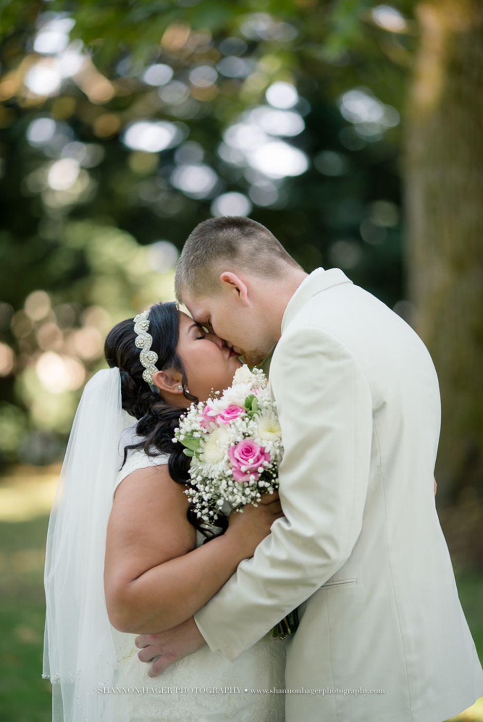 wedding photography salem oregon, yellow gold farm wedding september