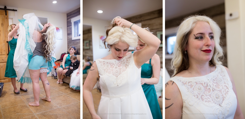 bride getting ready, oregon wedding photographer, green villa barn salem