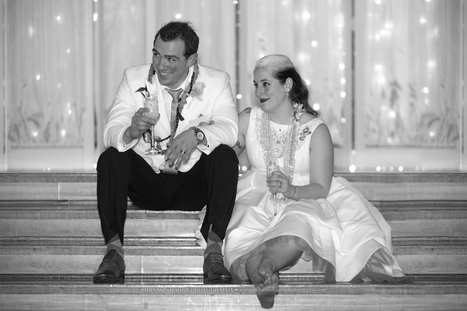 portland and salem oregon wedding photographer, green villa barn, oregon indoor wedding venue