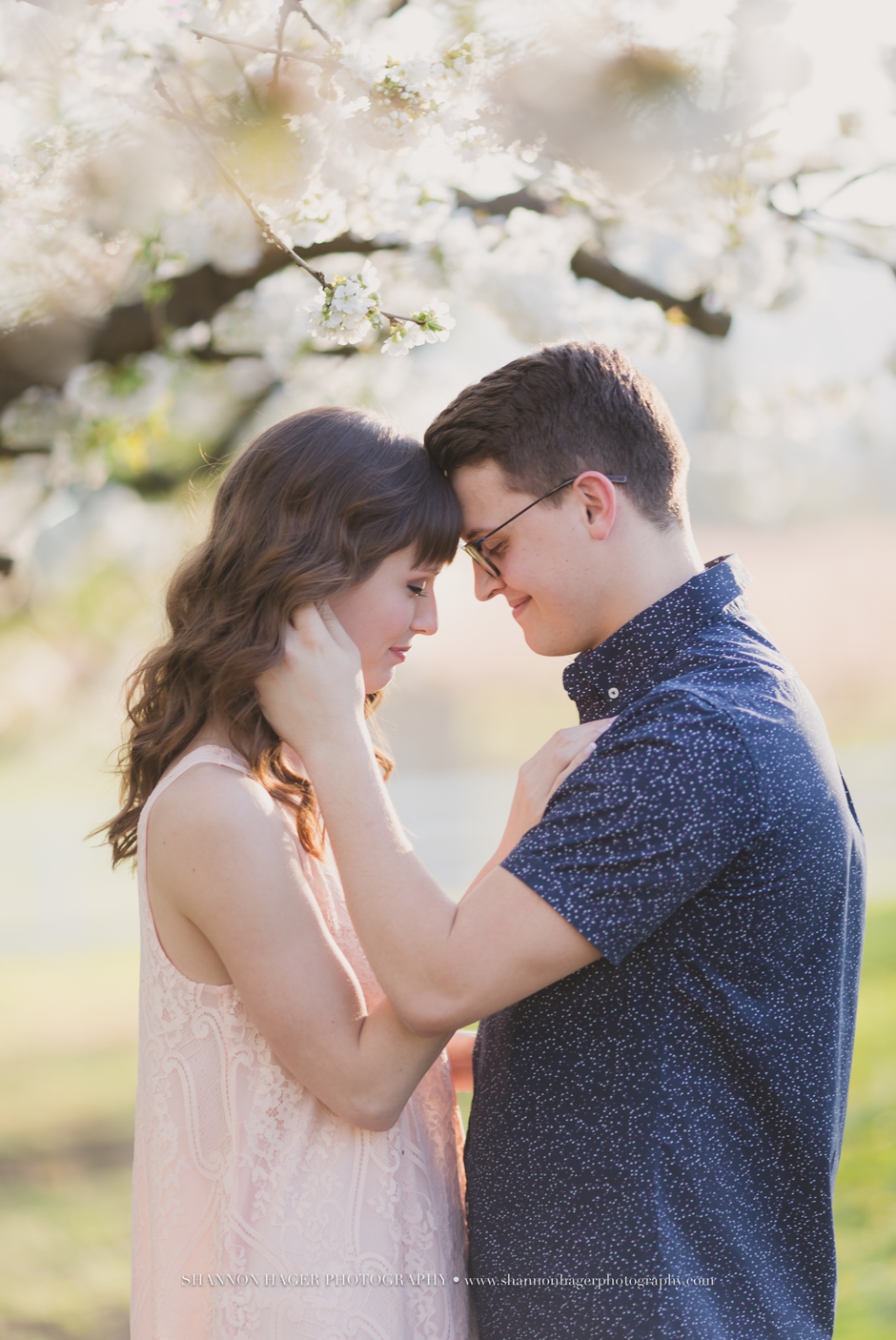 portland engagement photographer, farm wedding oregon