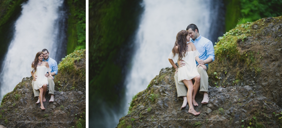 oregon elopement photographer, wahclella falls