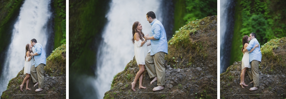 oregon engagement photographer, wahclella falls