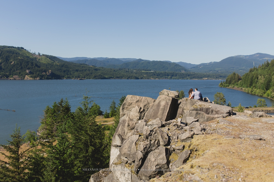 portland engagement photographer, columbia river gorge session