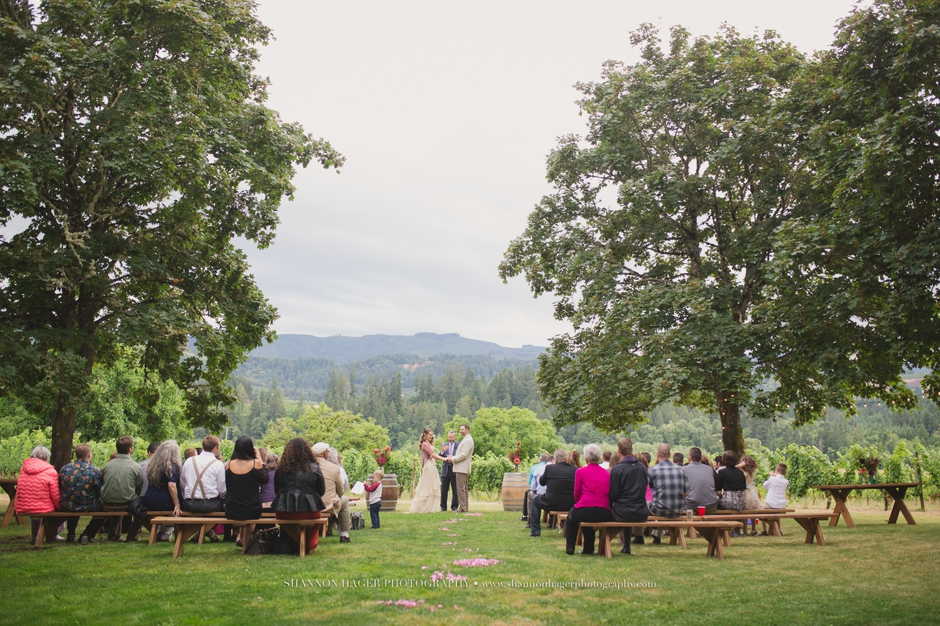 tualatin estate vineyard wedding, portland wedding photographer