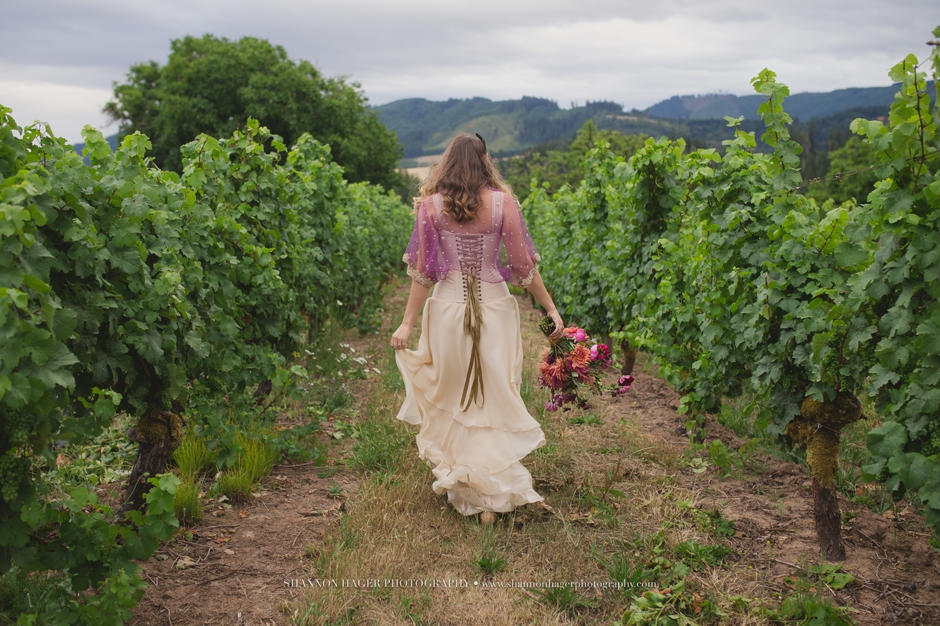 willamette valley vineyard wedding, oregon wedding photographer