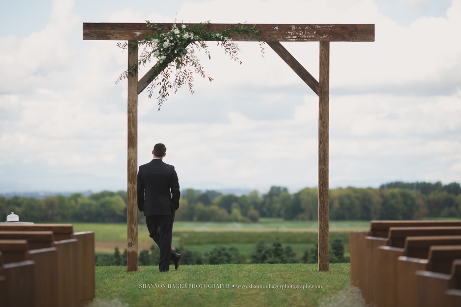 portland wedding photographer, elegant summer farm wedding, shannon hager photography