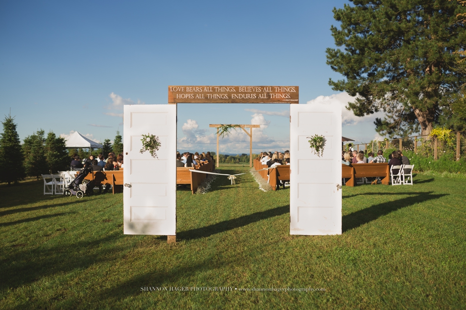 portland wedding photographer, elegant summer farm wedding, shannon hager photography