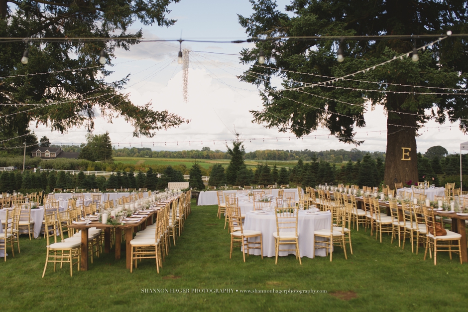 portland farm wedding, elegant gold wedding, shannon hager photography