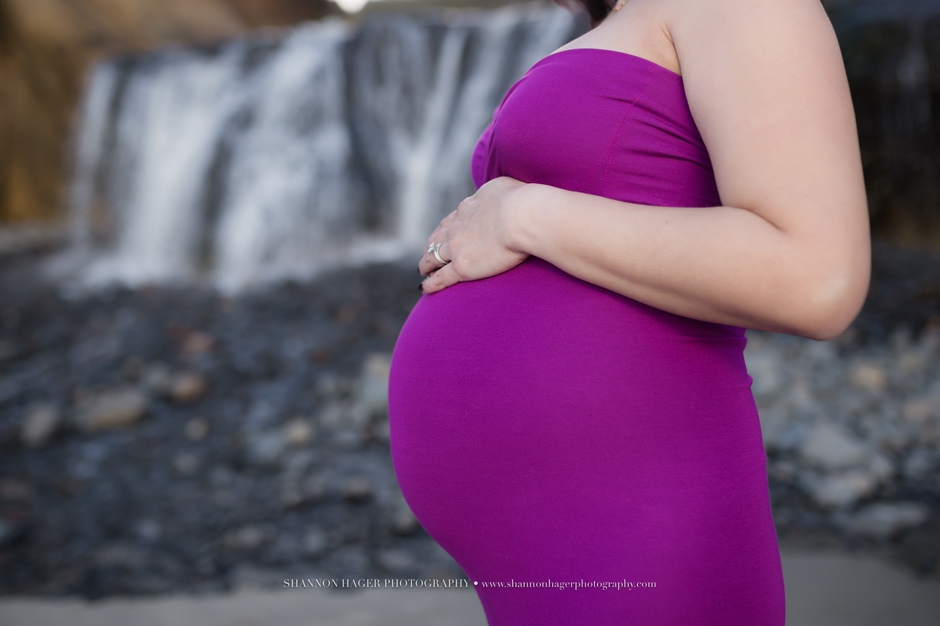 oregon coast maternity photographer, cannon beach maternity session, shannon hager photography