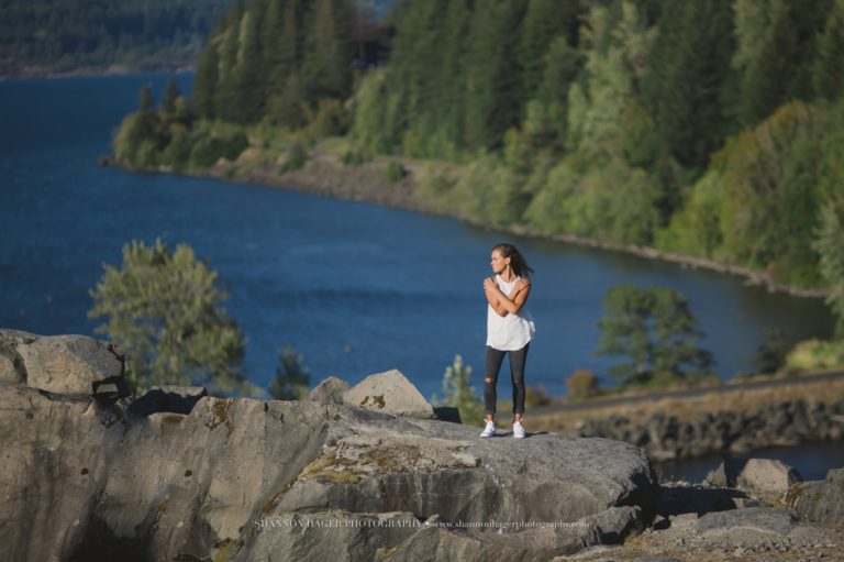 sherwood oregon senior photographer, columbia river gorge senior session, senior photos portland, shannon hager photography, government cove