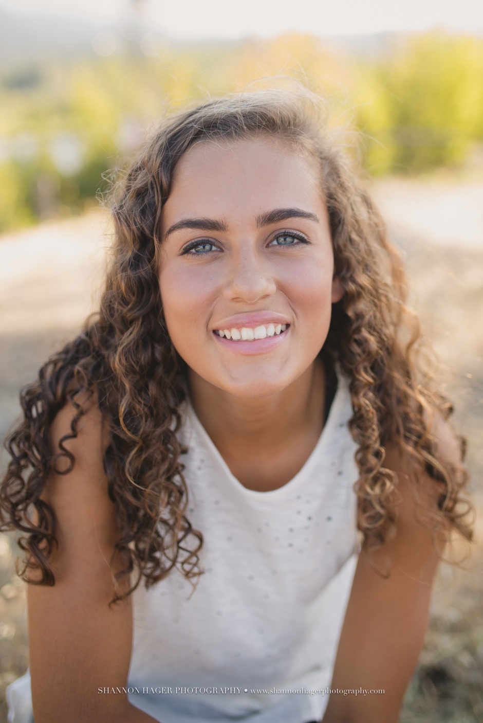 sherwood oregon senior photographer, columbia river gorge senior session, senior photos portland, shannon hager photography, government cove