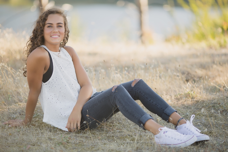 sherwood oregon senior photographer, columbia river gorge senior session, senior photos portland, shannon hager photography, government cove