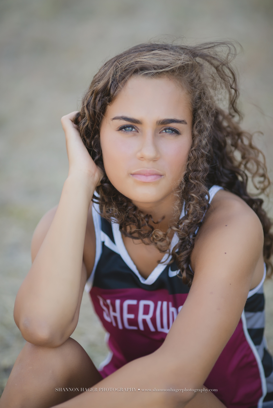 sherwood oregon senior photographer, columbia river gorge senior session, senior photos portland, shannon hager photography, government cove