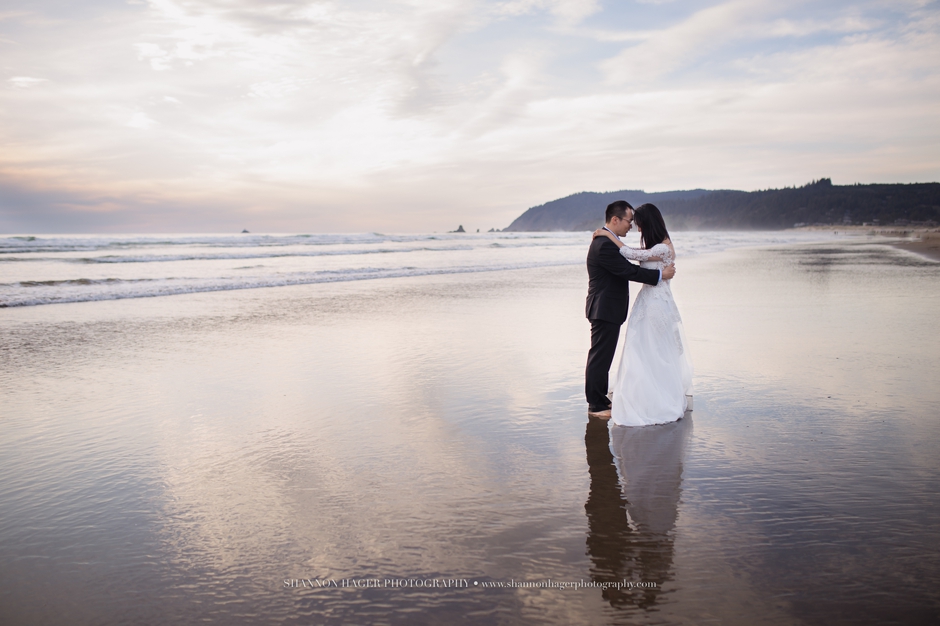 oregon coast wedding photographer, cannon beach elopement, shannon hager photographer