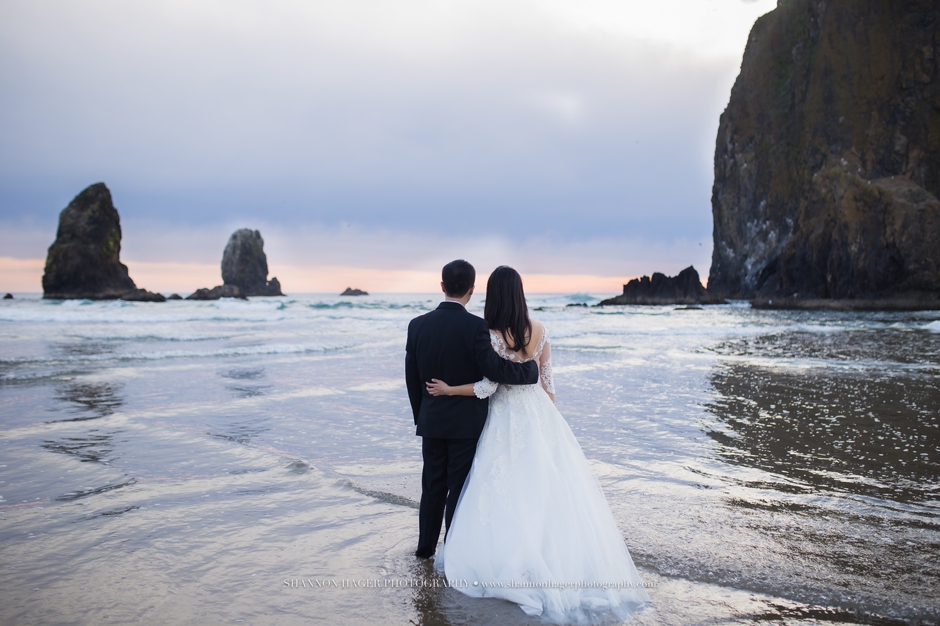 oregon destination elopement, oregon coast wedding photographer, portland wedding photographer, shannon hager photography