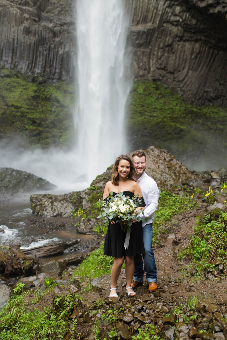 latourell falls engagement session, portland wedding photographer, waterfall photos, oregon elopement, shannon hager photography