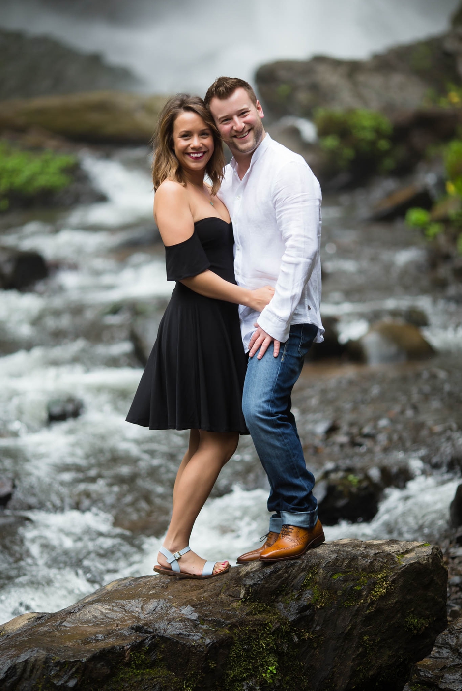latourell falls engagement session, portland wedding photographer, waterfall photos, oregon elopement, shannon hager photography