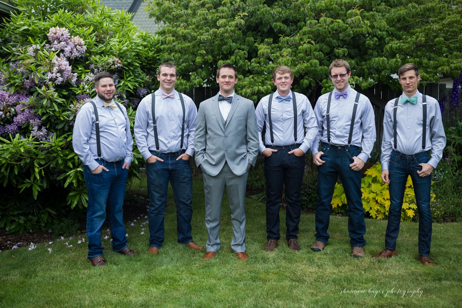 portland wedding photographer, summer farm wedding, shannon hager photography, getting ready photos