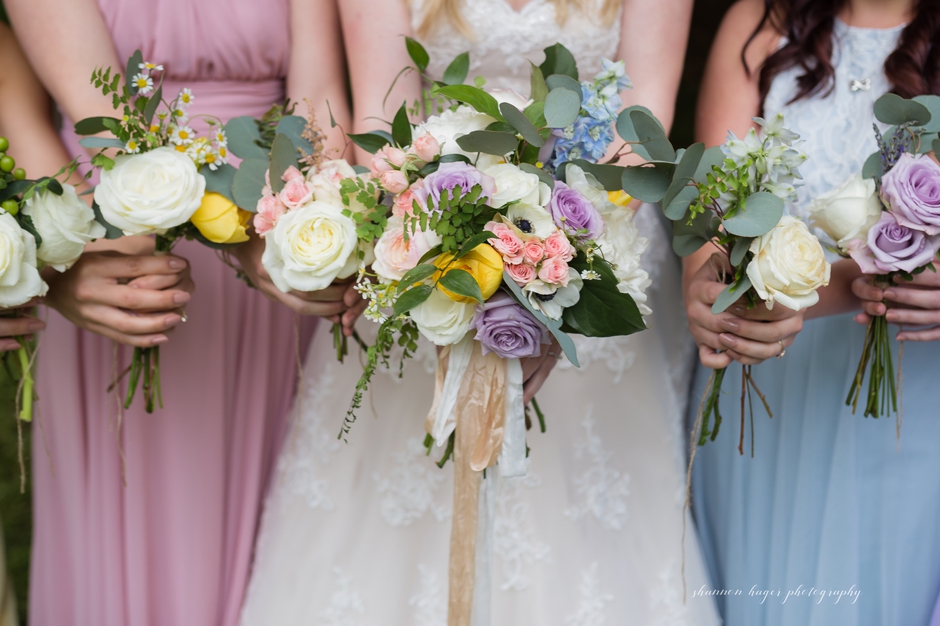 portland wedding photographer, summer farm wedding, shannon hager photography, wedding party photos