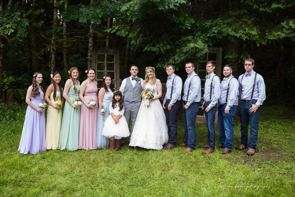 portland wedding photographer, summer farm wedding, shannon hager photography, wedding party photos