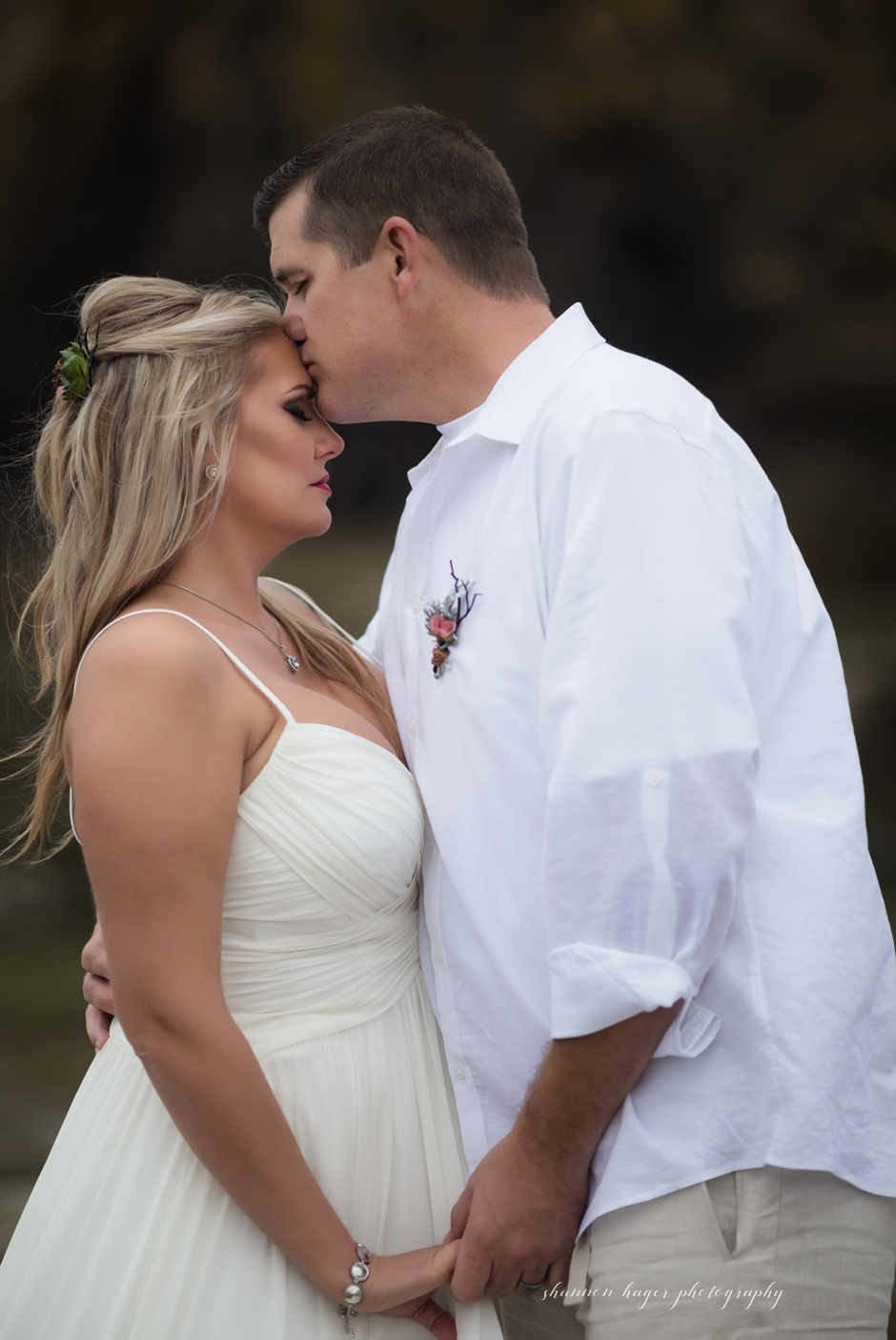 oregon coast destination elopement, beach wedding cannon beach, shannon hager photography