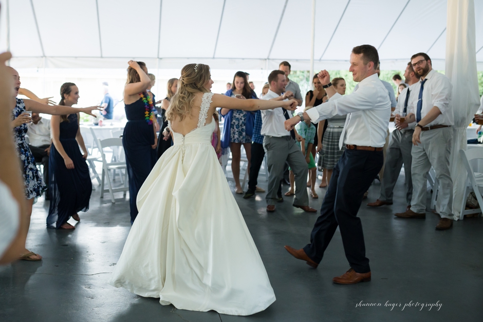 reception at the water oasis, portland wedding photographer, shannon hager photography