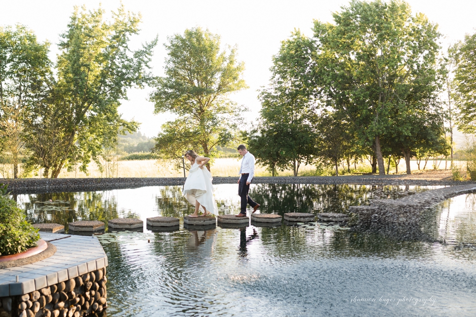couples portraits, water oasis summer, portland wedding photographer, shannon hager photography