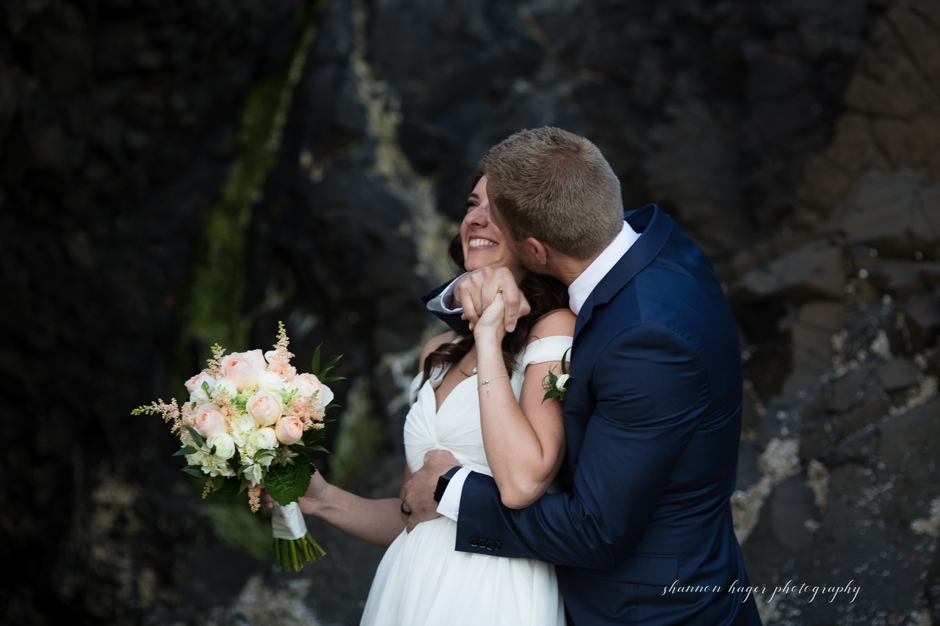 cannon beach elopement, oregon coast elopement photographer, oregon coast wedding, shannon hager photography