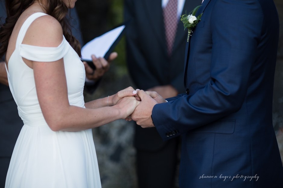 cannon beach elopement, oregon coast elopement photographer, oregon coast wedding, shannon hager photography