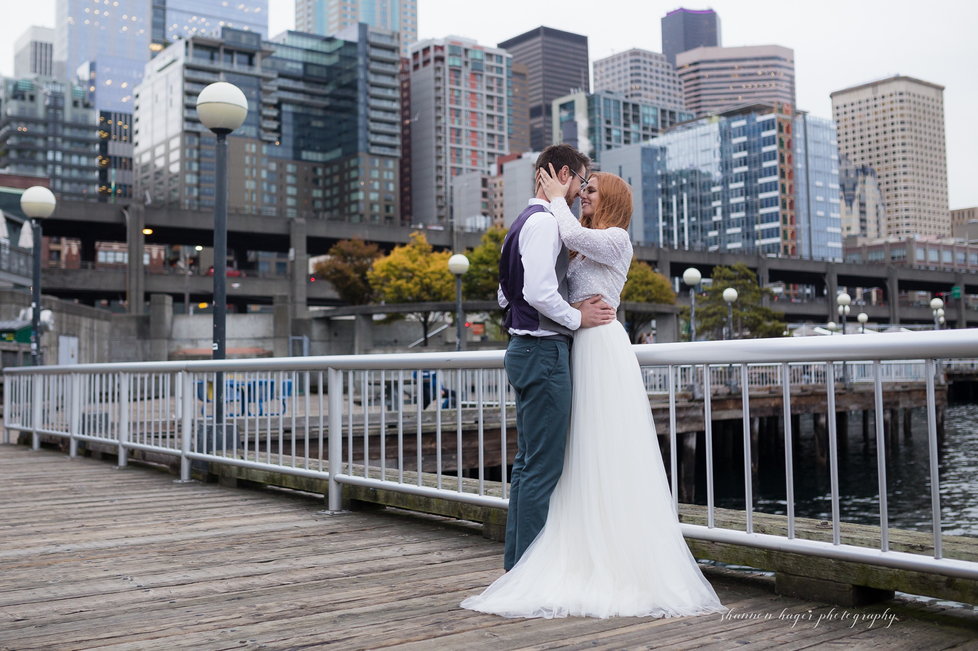 city engagement session, portland engagement photographer, urban engagement, portland wedding photographer