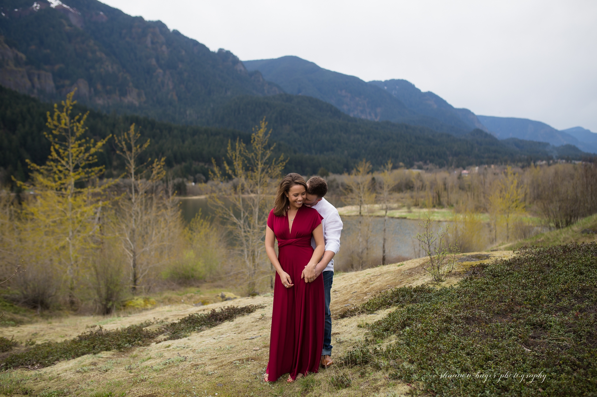 portland engagement photographer, columbia gorge government engagement session, shannon hager photography