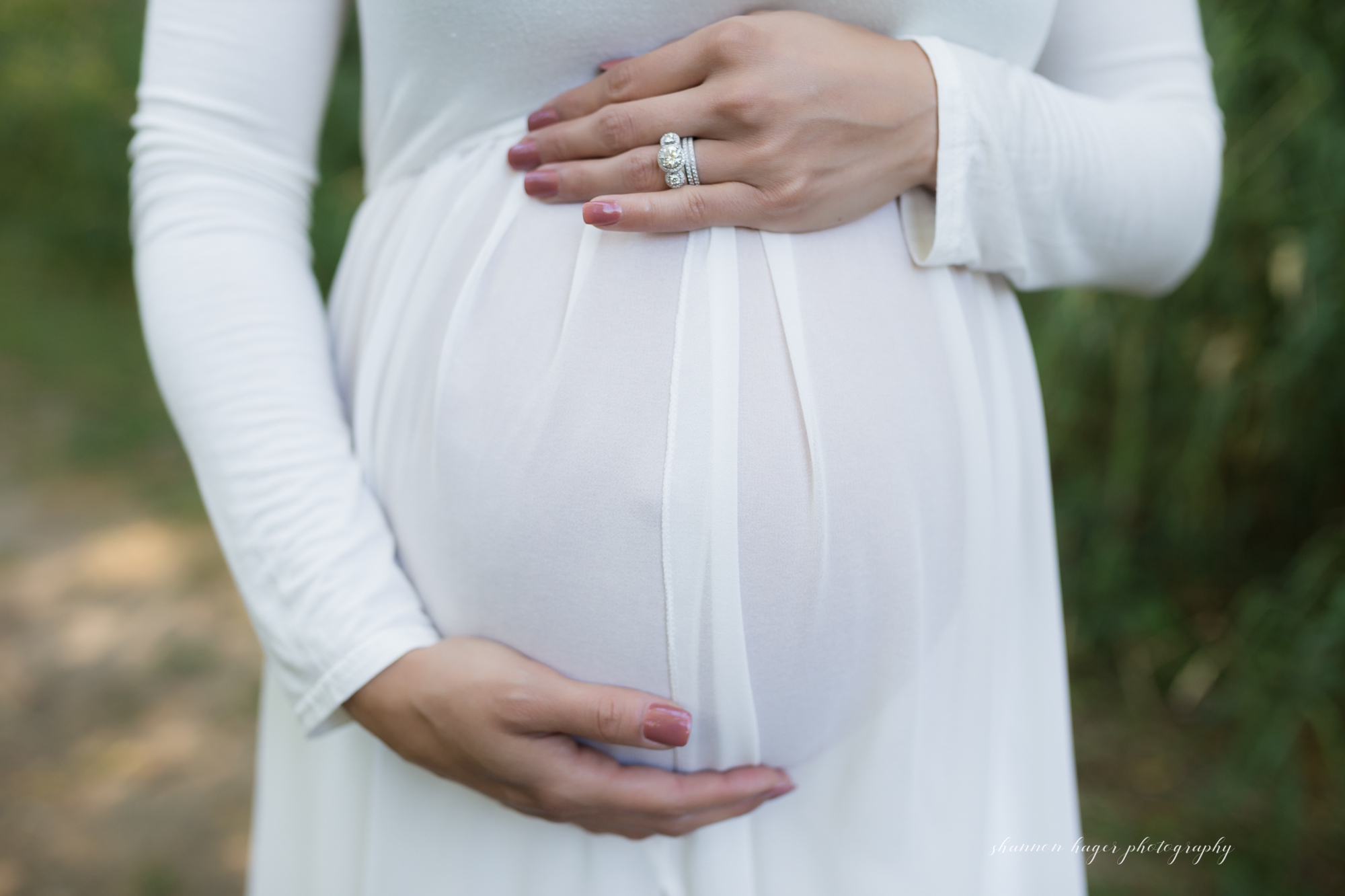 portland maternity photographer, salem maternity photographer, outdoor pregnancy session, oregon maternity photography