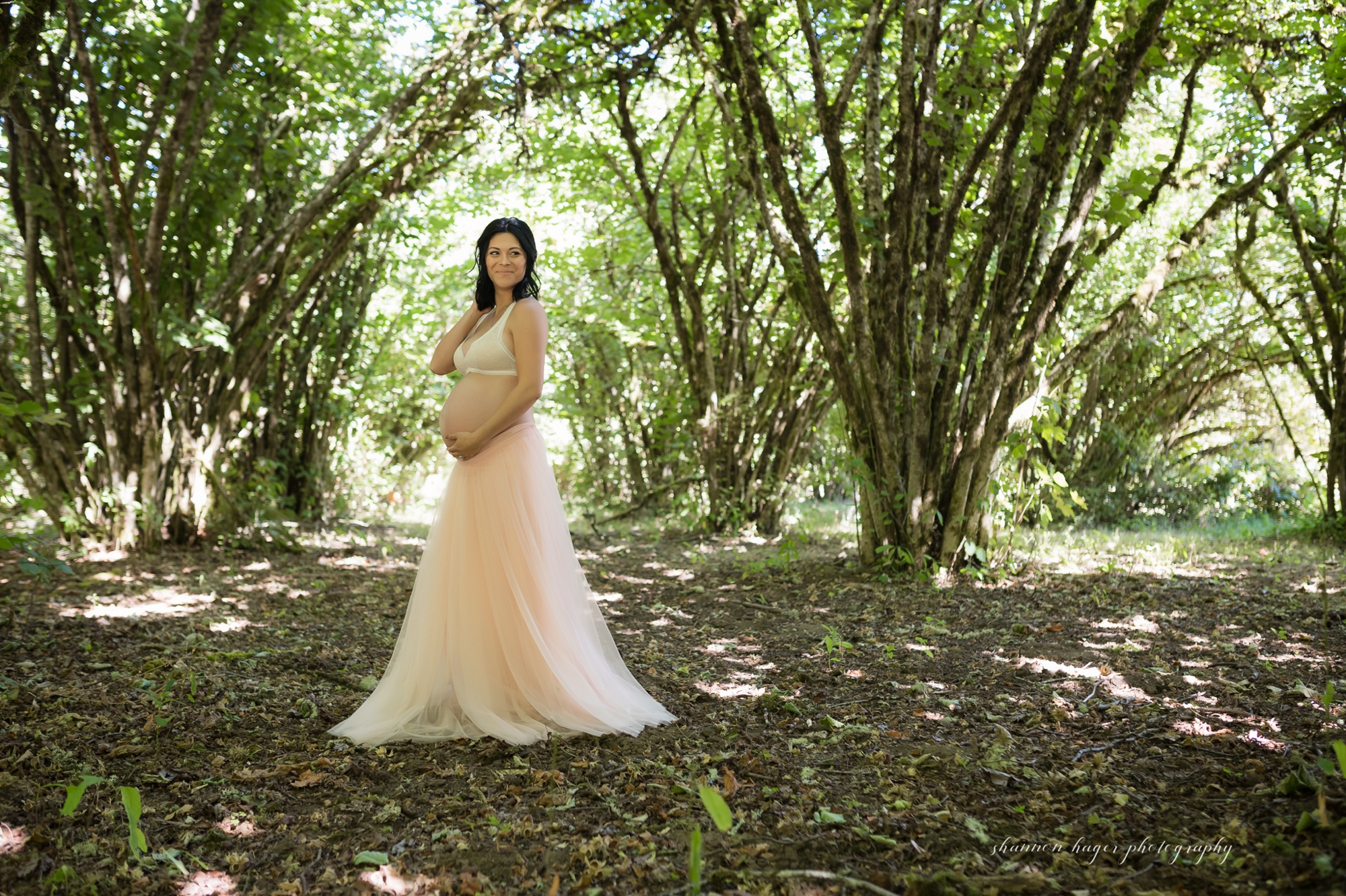 portland maternity photographer, salem maternity photographer, outdoor pregnancy session, oregon maternity photography