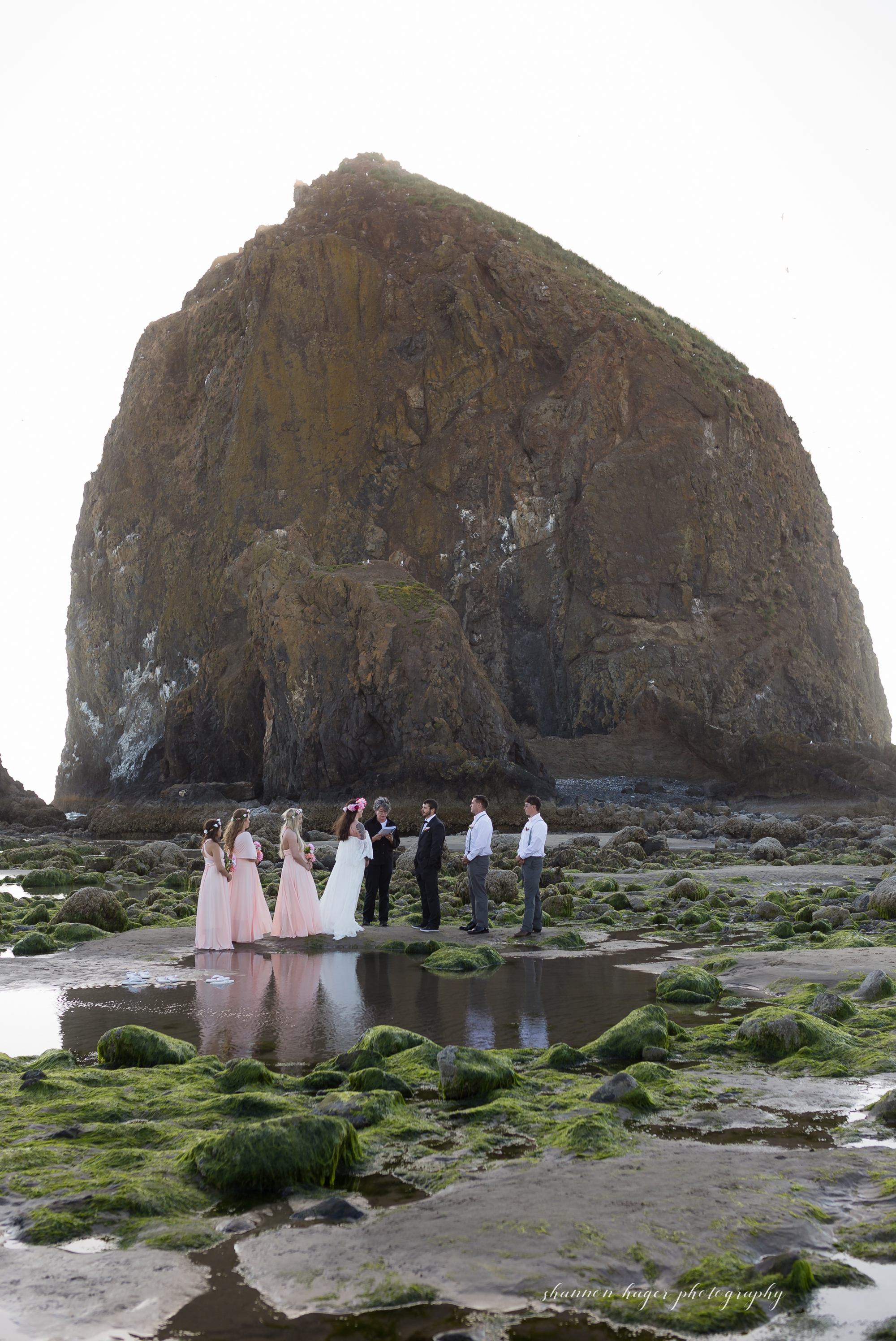 cannon beach elopement wedding, oregon coast destination elopement, oregon coast wedding photographer