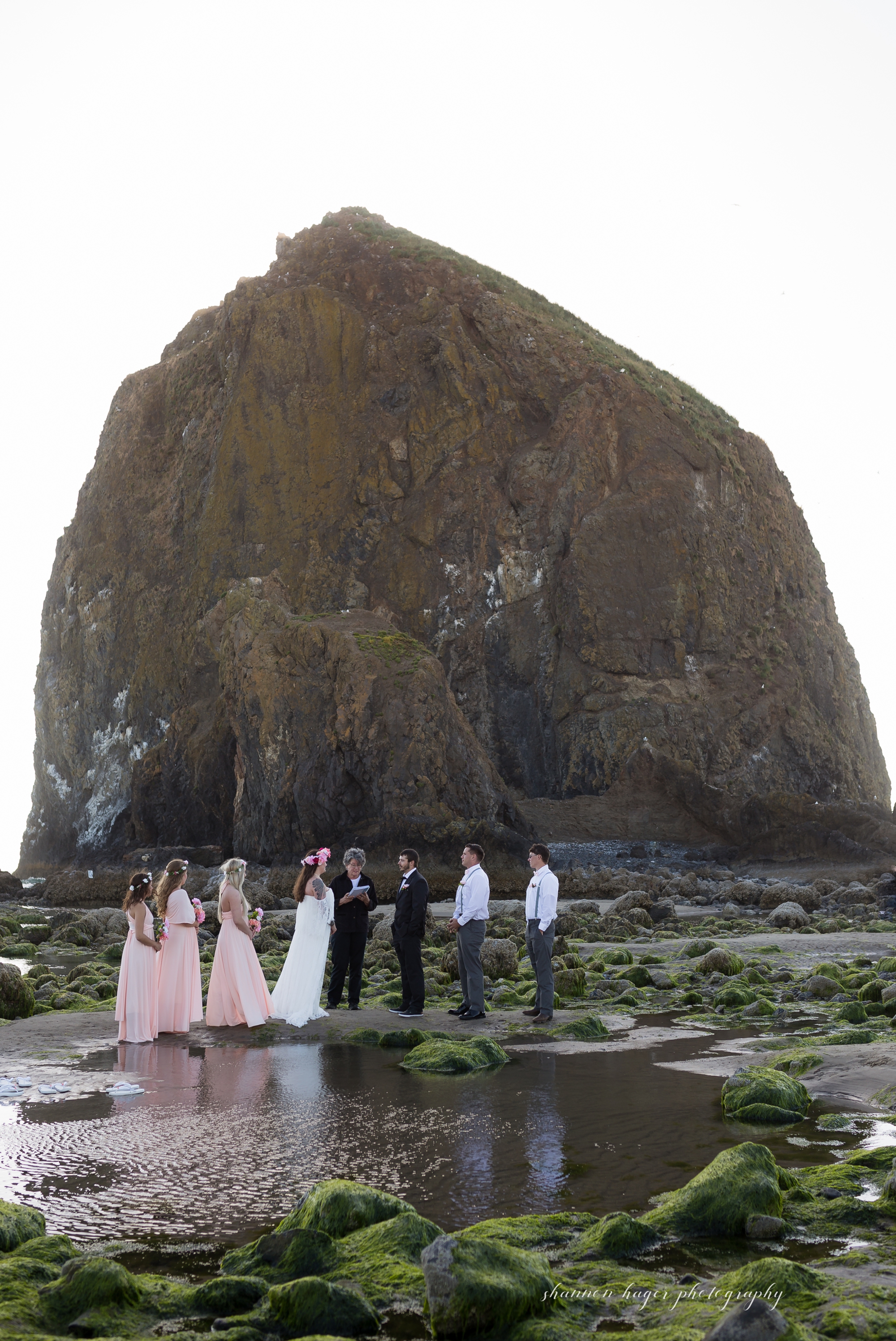 cannon beach elopement wedding, oregon coast destination elopement, oregon coast wedding photographer