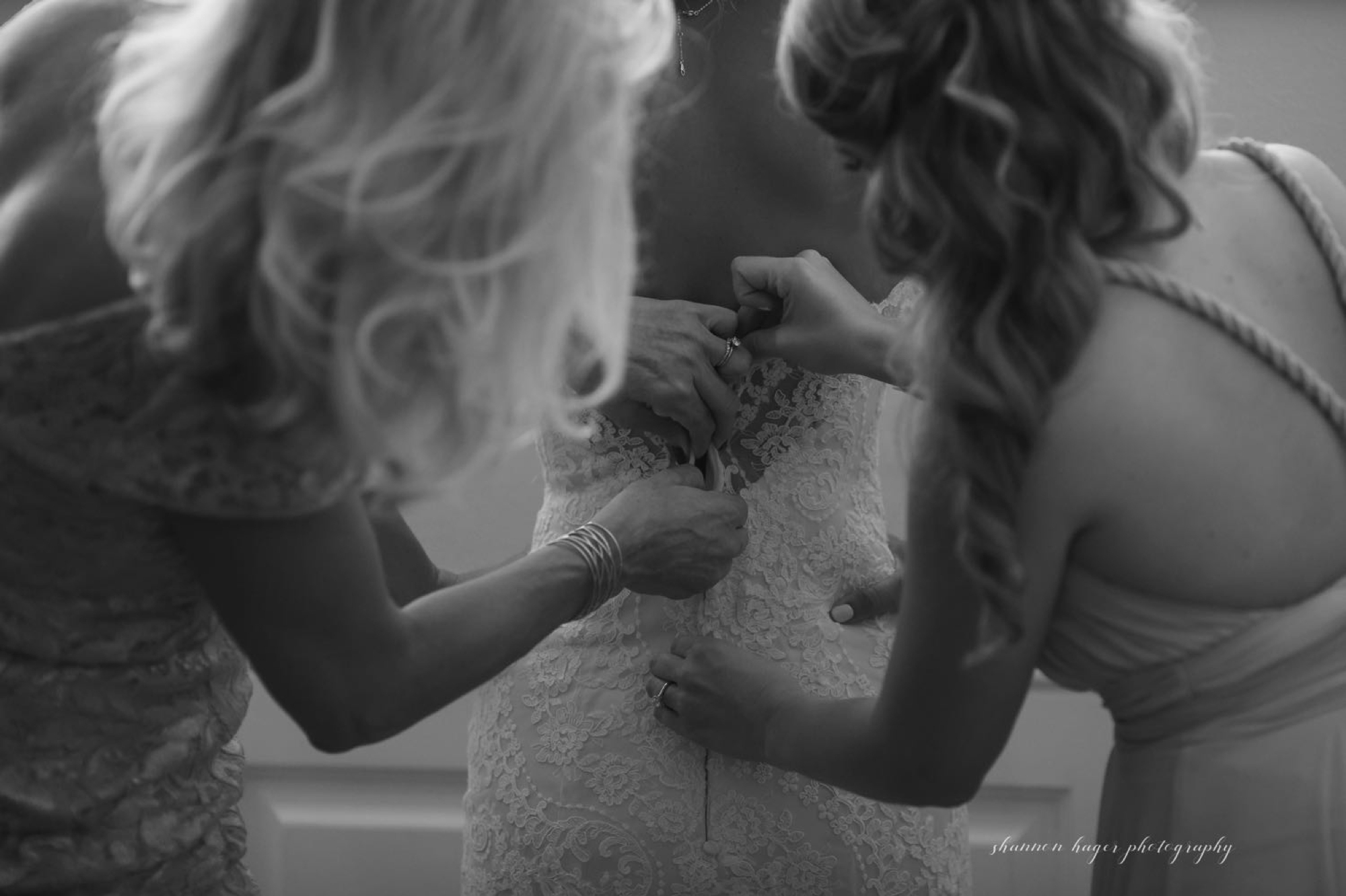 portland wedding photographer, barn kestrel summer wedding oregon, oregon barn wedding venue, shannon hager photography