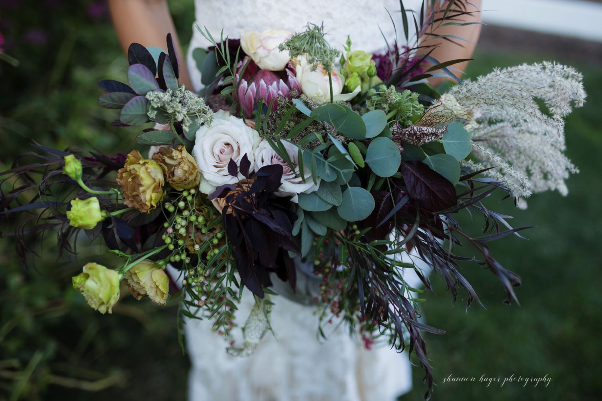 portland wedding photographer, barn kestrel summer wedding oregon, oregon barn wedding venue, shannon hager photography