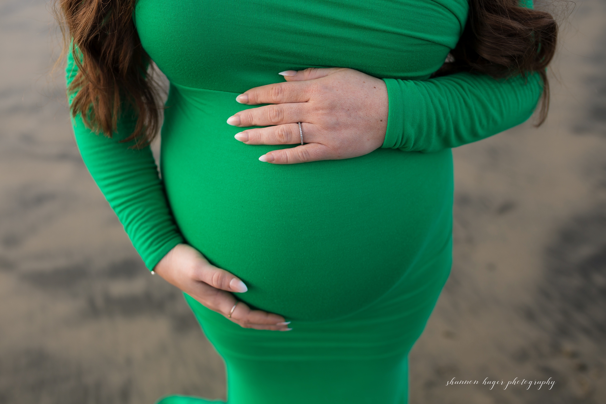 cannon beach maternity session, oregon coast photographer, maternity photography oregon