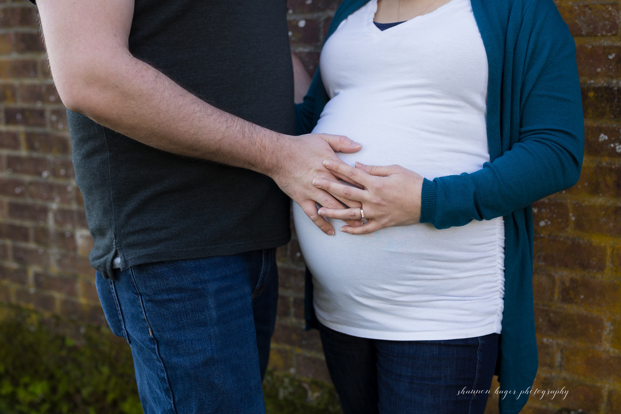 vancouver washington maternity photographer, fort vancouver maternity session, shannon hager photography