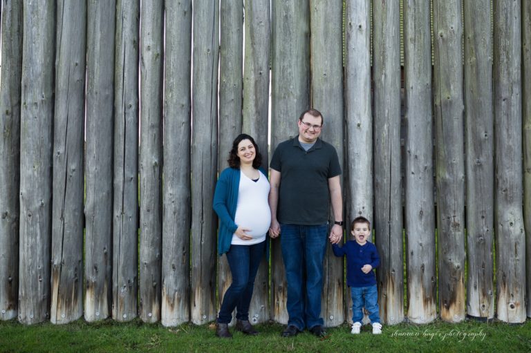 vancouver washington maternity photographer, fort vancouver maternity session, shannon hager photography
