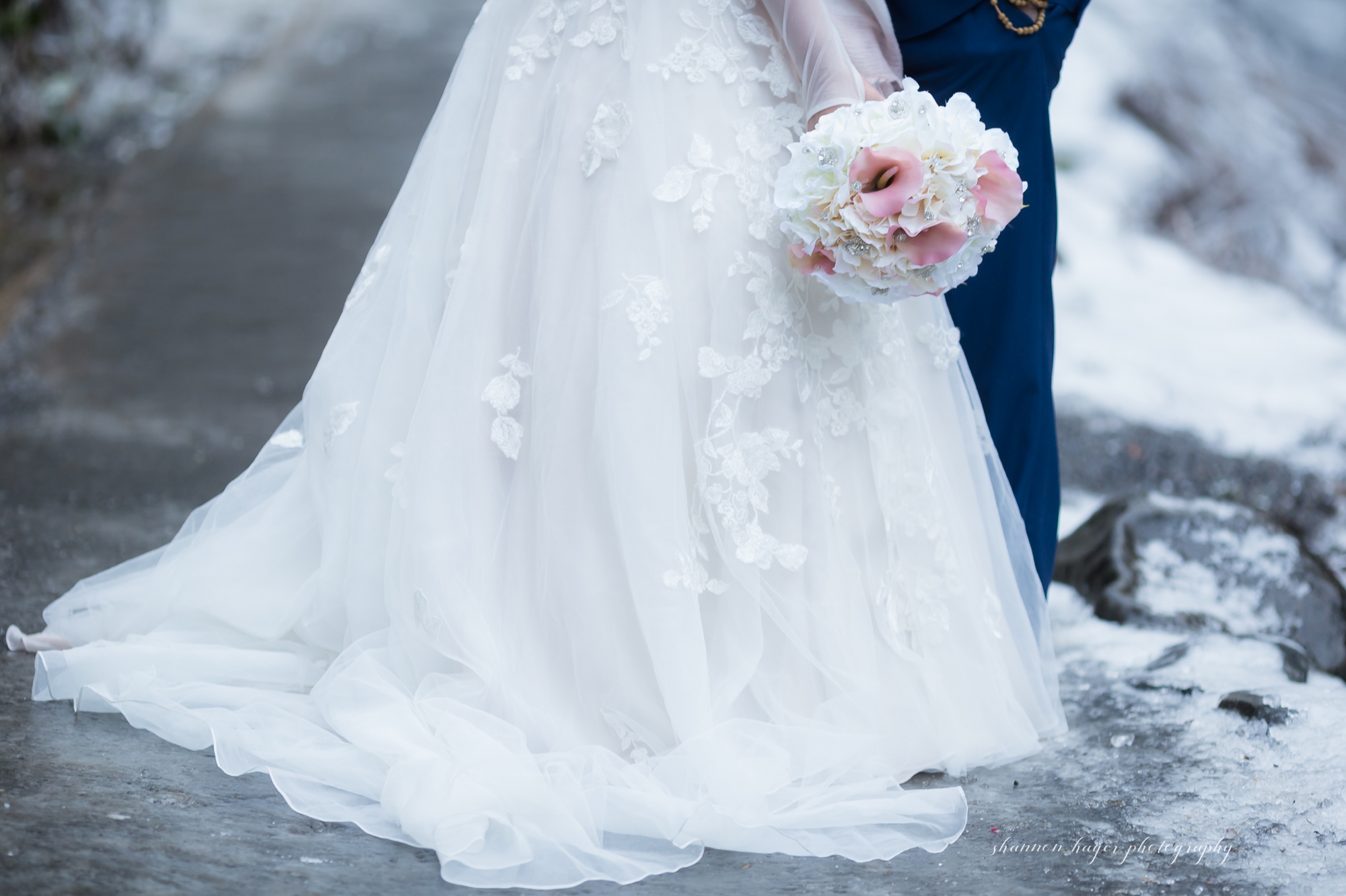 latourell falls oregon elopement photographer, where to elope in oregon, portland elopement photographer