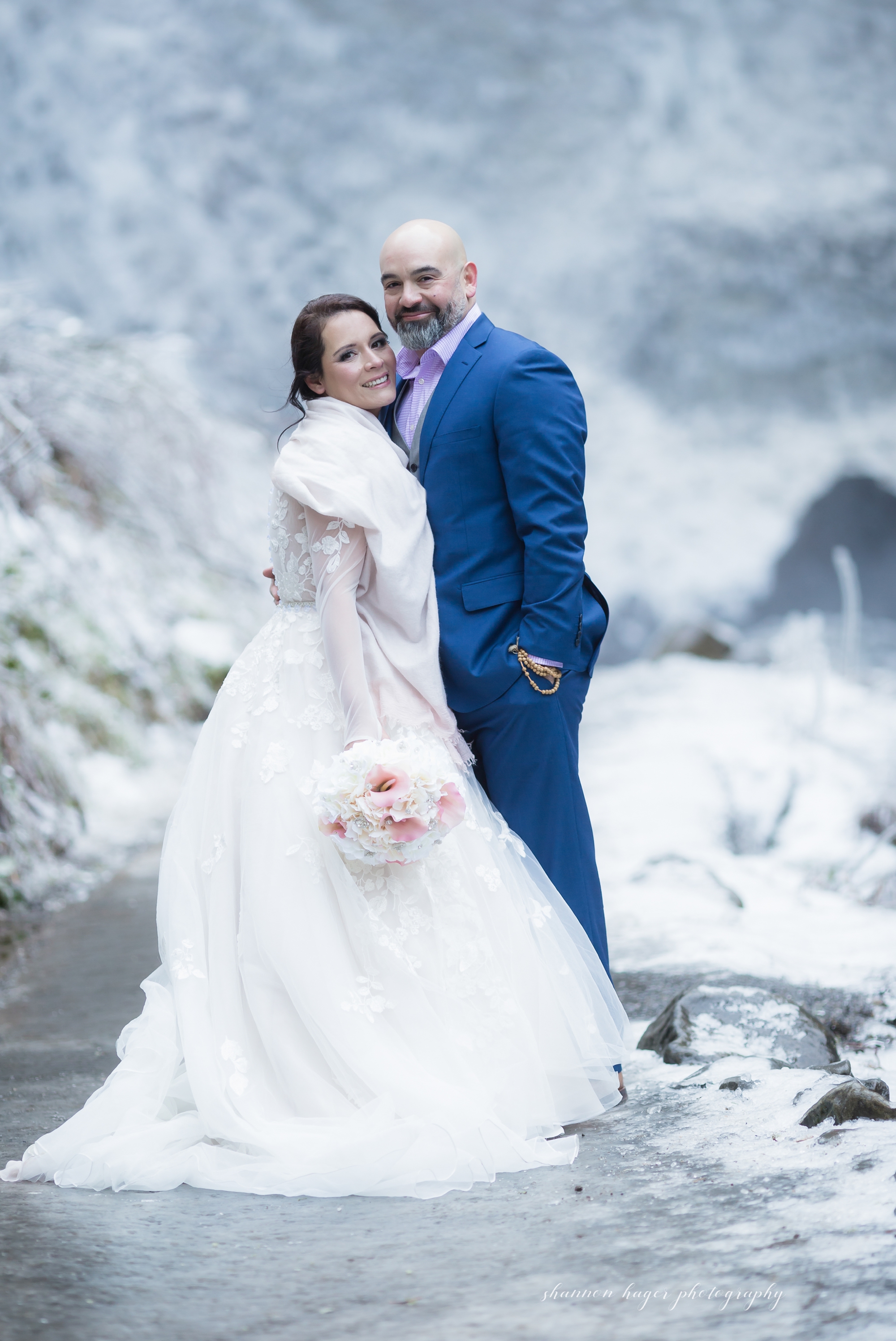 latourell falls oregon elopement photographer, where to elope in oregon, portland elopement photographer