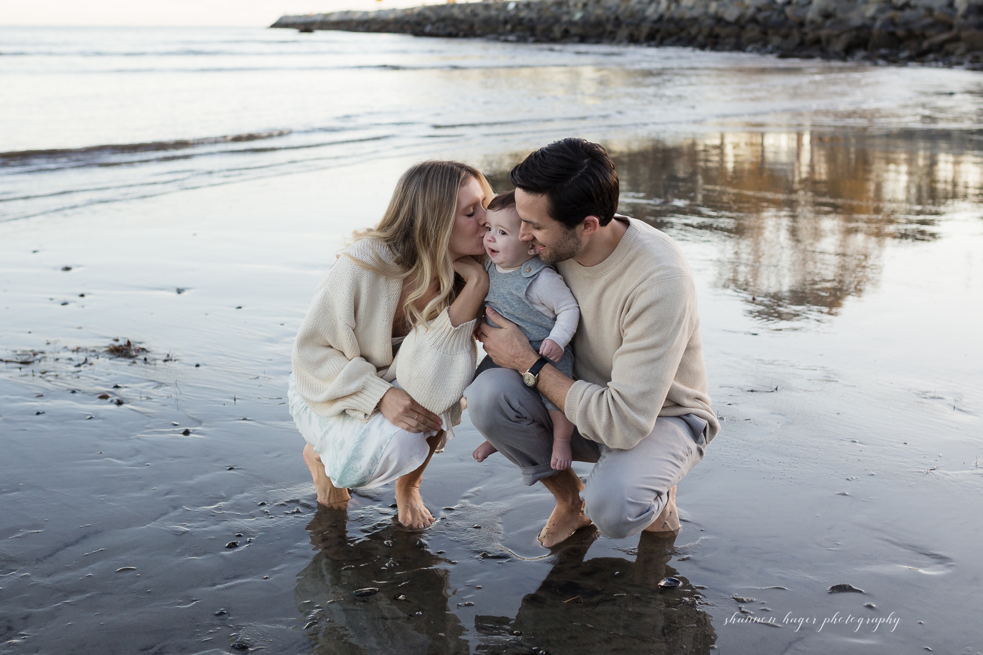 family photography oregon coast photographer, family beach session, shannon hager photography