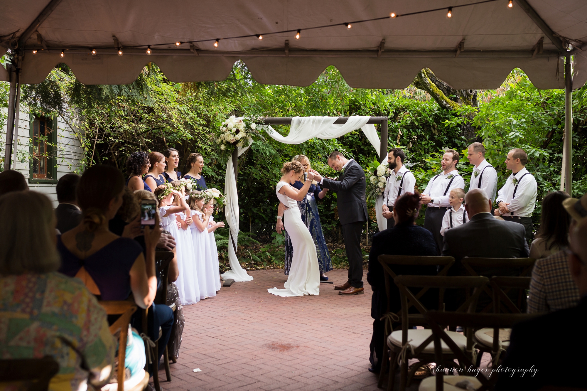 fall mcmenamin edgefield wedding, portland wedding photographer, fall wedding photography oregon, shannon hager photography