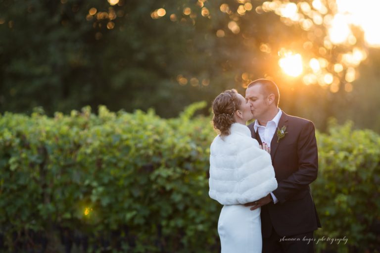 fall mcmenamin edgefield wedding, portland wedding photographer, fall wedding photography oregon, shannon hager photography